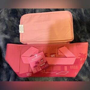 Trader Joe’s mini insulated bag / pastel pink 🩷